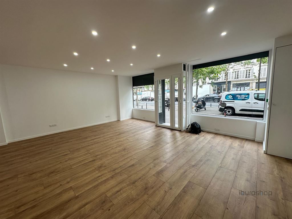 Location Commerce Paris 11 (75011) 117 m²