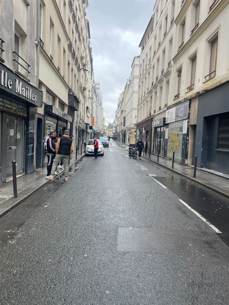 Location Commerce Paris 2 (75002) 125 m²