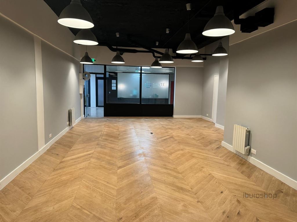 Vente Commerce Paris 11 (75011) 61 m²